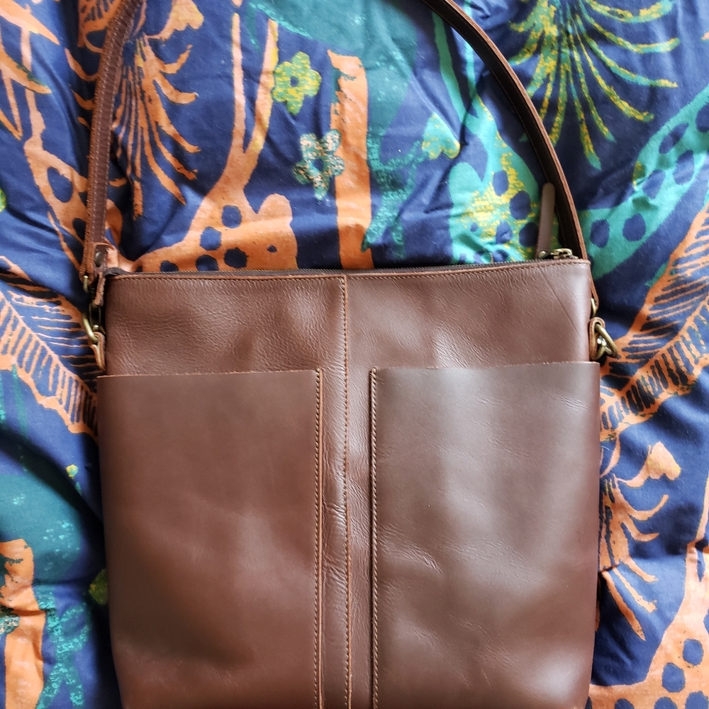 Love41 Minimal Crossbody Tote